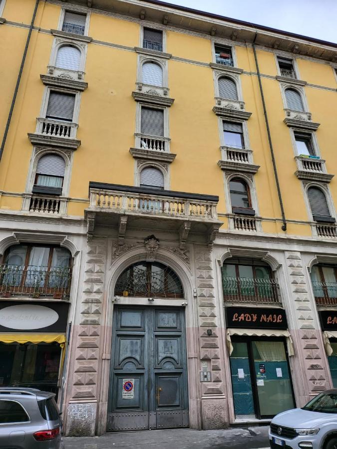 Апартаменты Bubi House Porta Venezia Милан Экстерьер фото